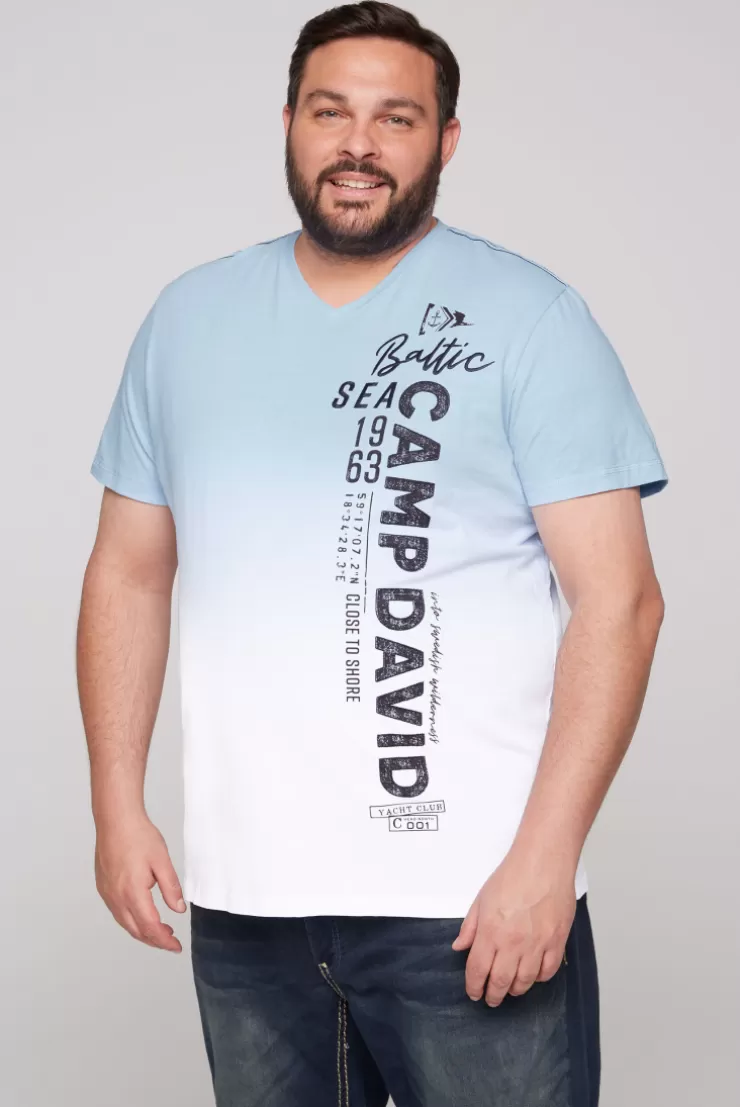CAMP DAVID & SOCCX T-Shirt Dip Dye mit senkrechtem Logo Artwork summer blue summerblue Best Sale